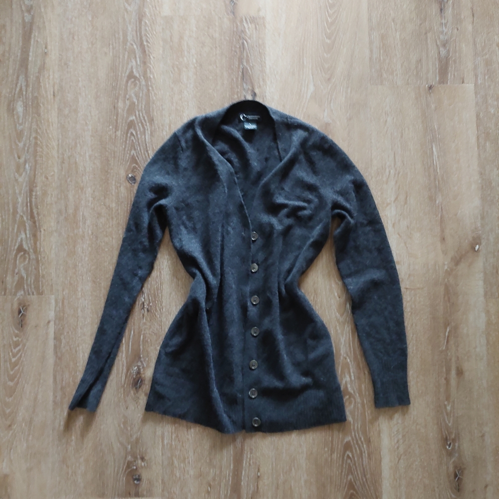 100% Cashmere Dark Gray Button Women's Sweater